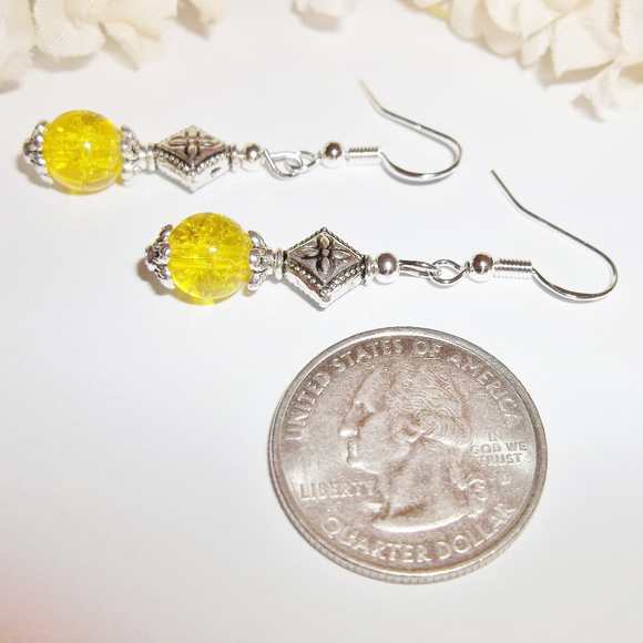 Yellow Drop Earrings for Women NWT Handmade Dangle Fashion Accessory Woman 4081 - Picture 8 of 8